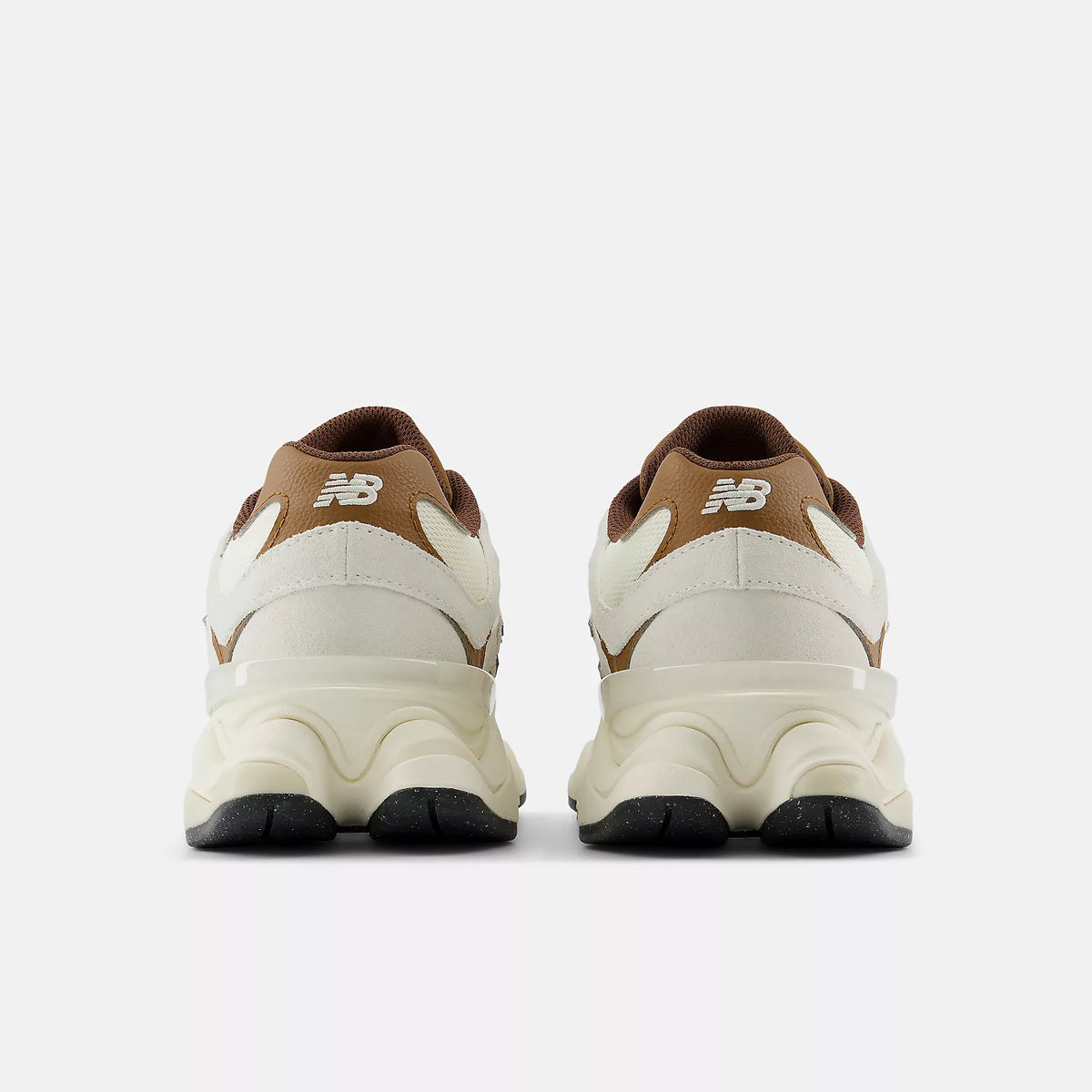 NEW BALANCE 9060 'Brown Sugar Latte'